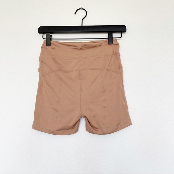 Free People Movement Odessa Pocket Shorts size XS tan - Picture 2 of 6